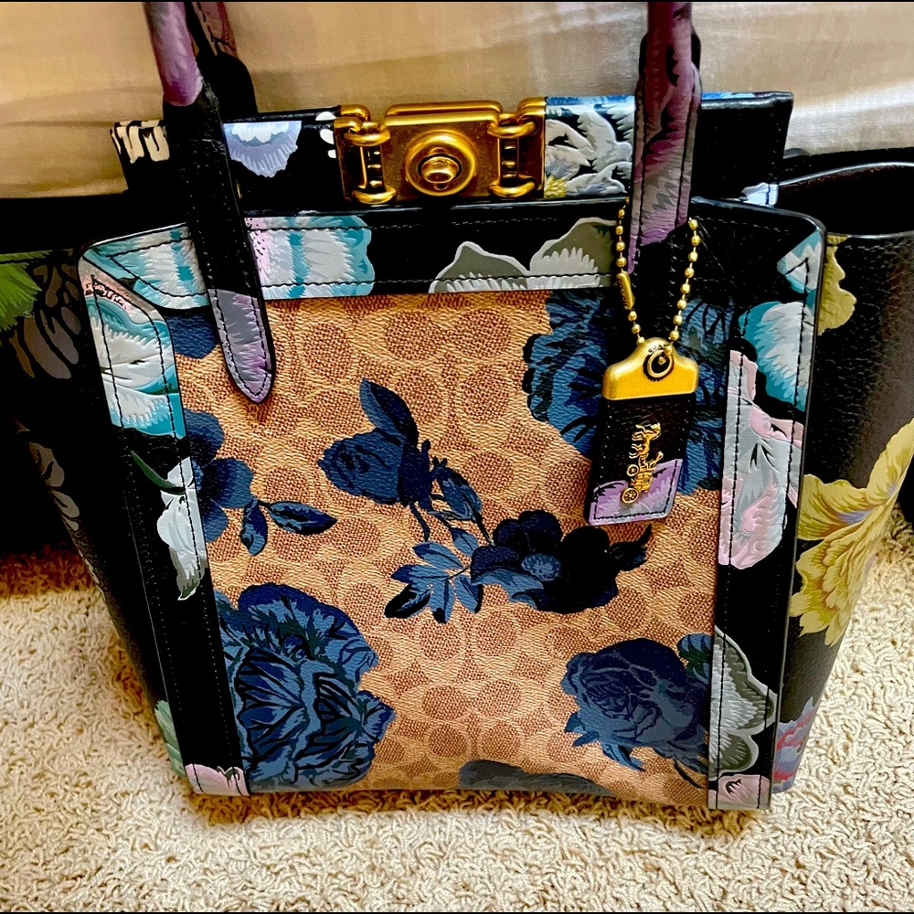 Gorgeous flowered Coach handbag